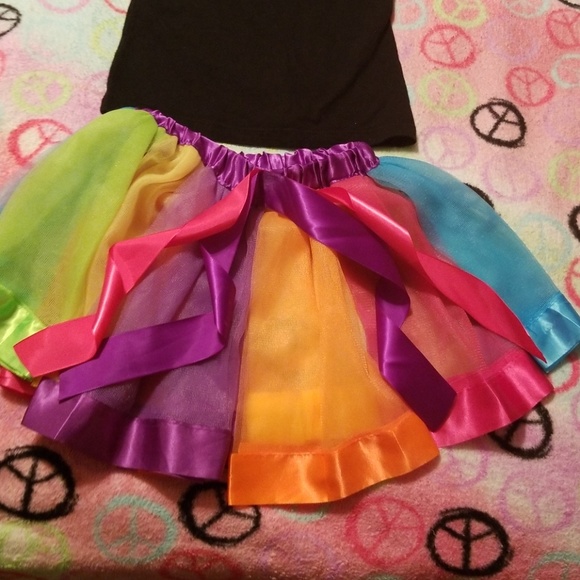 Pumpkin shirt with rainbow tulle skirt - Picture 4 of 7